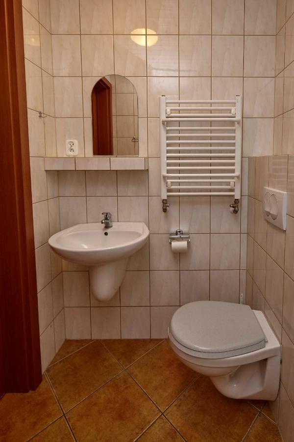 Hotel Osrodek Madamaku à Sianożęty Extérieur photo
